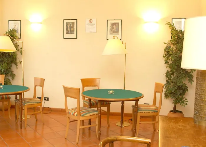 Della Rotonda Hotel 4*