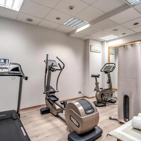 Della Rotonda Hotel 4*