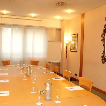 Della Rotonda 4*