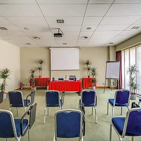 Della Rotonda 4*