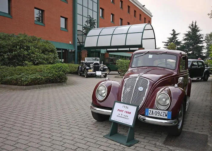 Della Rotonda 4*